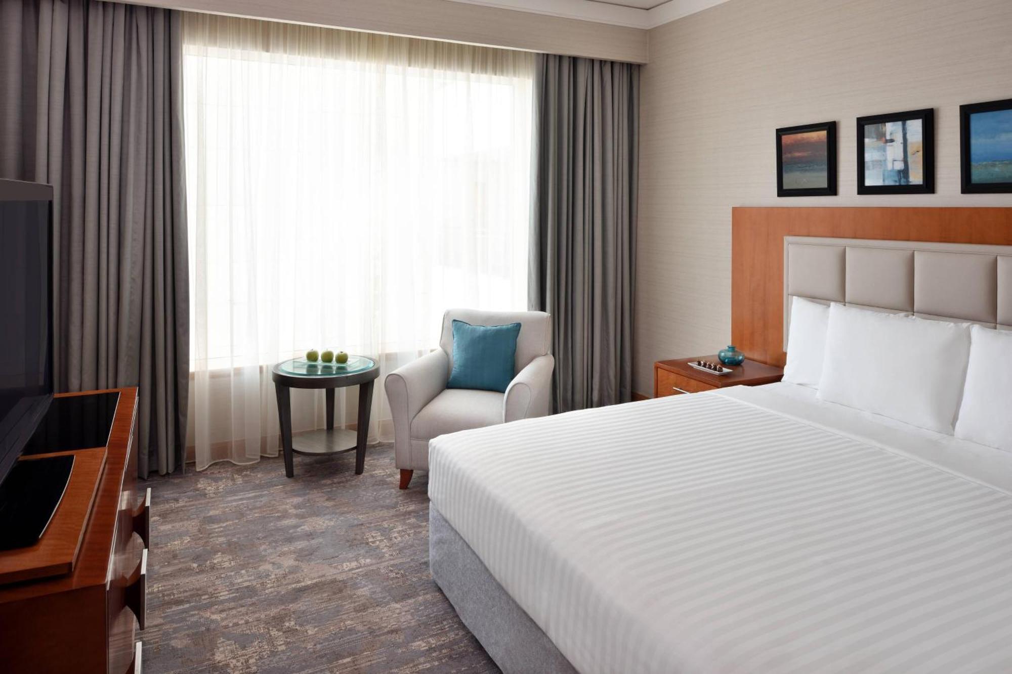 Courtyard By Marriott Kuwait City Exterior photo